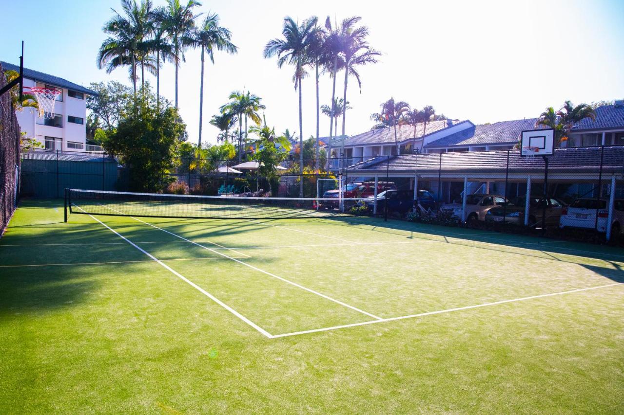 2 Bedroom Renovated Townhouse, Walk To Noosa River Noosaville Εξωτερικό φωτογραφία