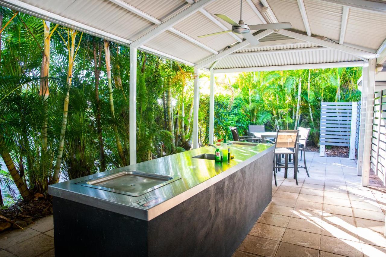2 Bedroom Renovated Townhouse, Walk To Noosa River Noosaville Εξωτερικό φωτογραφία