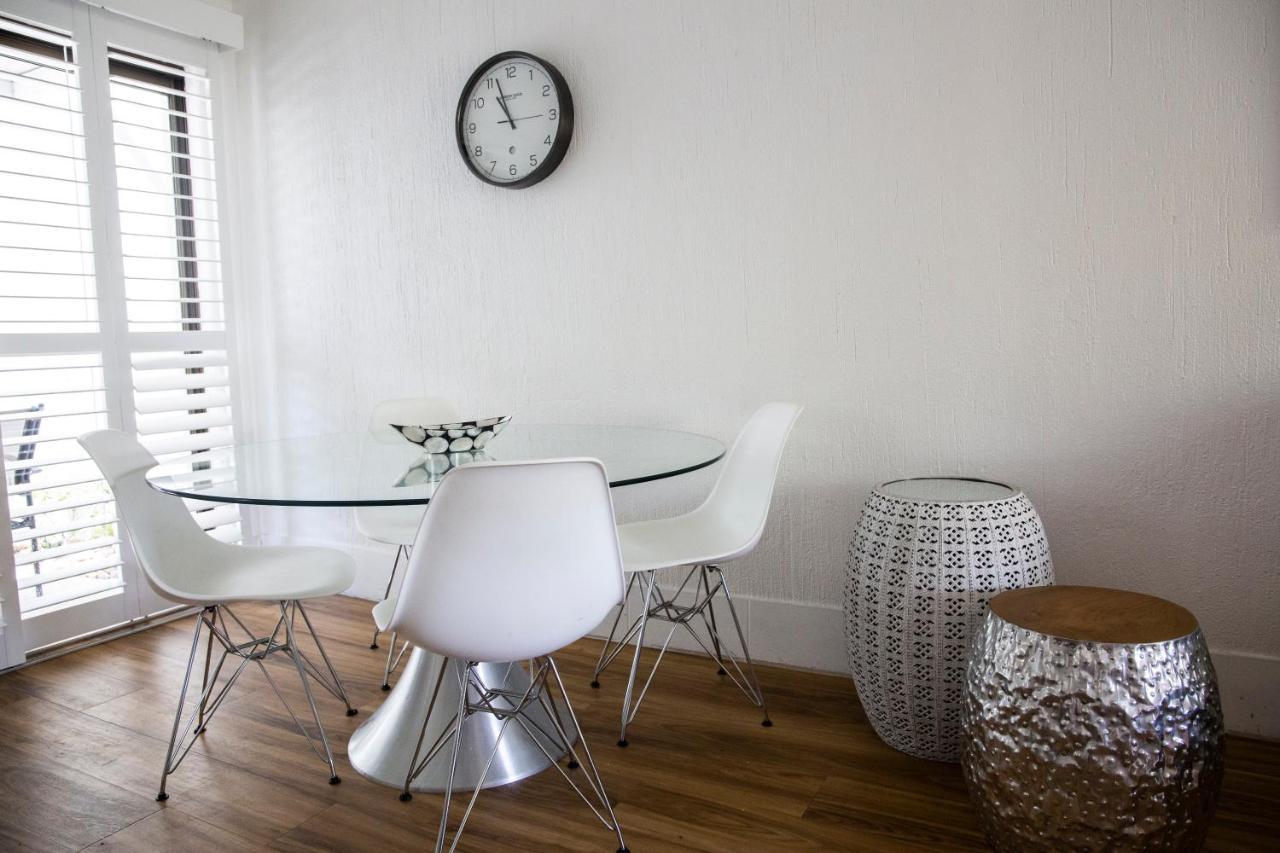 2 Bedroom Renovated Townhouse, Walk To Noosa River Noosaville Εξωτερικό φωτογραφία